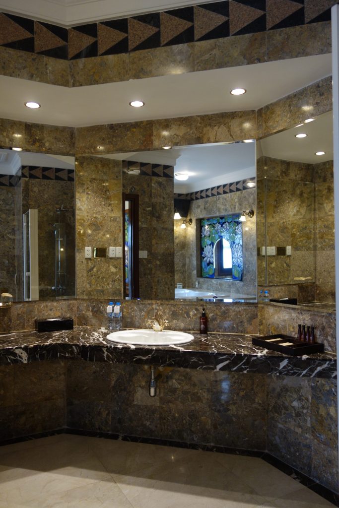 Hotel Majestic Saigon コロニアル マジェスティック スイート｜ホーチミン